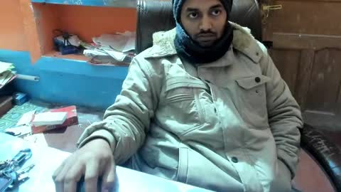 Snapshot of rwb17 chatting on January 4, 5:27 am rwb17 online show from January 4, 5:27 am