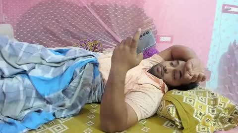 Snapshot of rwb17 chatting on February 5, 5:20 pm rwb17 online show from February 5, 5:20 pm