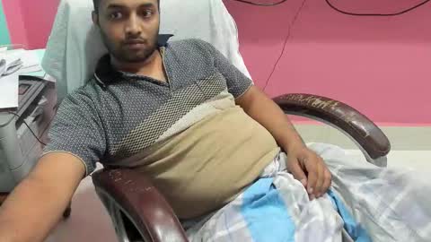 rwb17 online show from November 19, 9:53 am