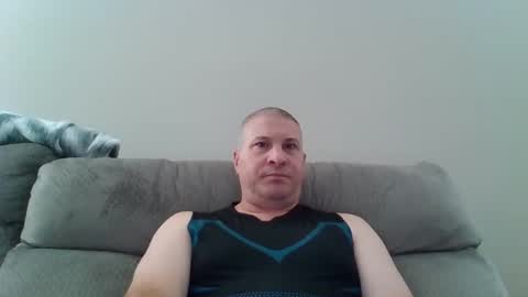 Snapshot of ryan4fps chatting on May 3, 7:42 pm ryan4fps online show from May 3, 7:42 pm