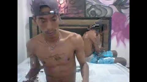 Snapshot of ryan_chocolate_horny chatting on June 7, 3:38 pm Javier online show from June 7, 3:38 pm