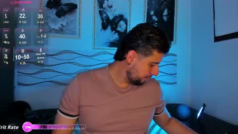 Snapshot of ryan_evannss_ chatting on July 15, 12:54 pm Ryan Evannss online show from July 15, 12:54 pm