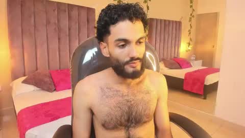 ryan_jackson_ online show from November 25, 5:18 am