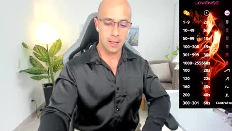 Snapshot of ryan_master_ chatting on December 21, 1:42 pm ryan_master_ online show from December 21, 1:42 pm