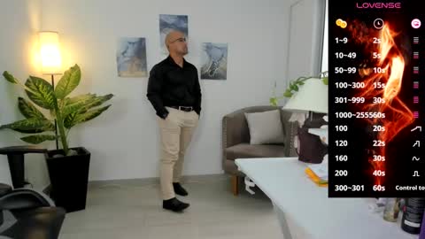 Snapshot of ryan_master_ chatting on December 21, 5:07 pm ryan_master_ online show from December 21, 5:07 pm