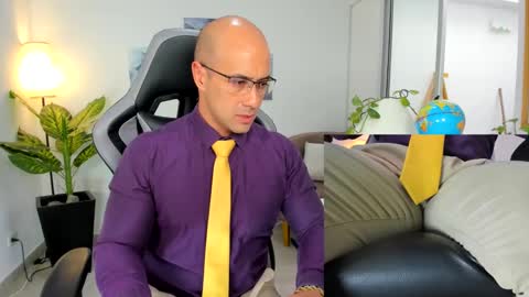 Snapshot of ryan_master_ chatting on December 24, 2:12 pm ryan_master_ online show from December 24, 2:12 pm