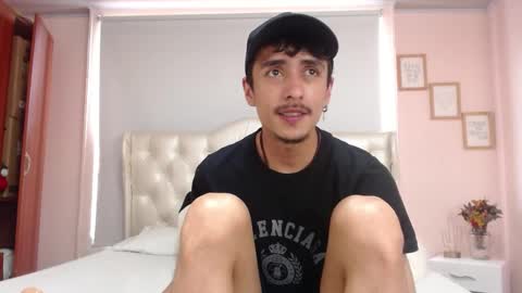 Snapshot of ryan_maxy chatting on January 22, 5:17 pm ryan online show from January 22, 5:17 pm