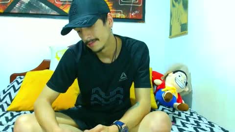 Snapshot of ryan_maxy chatting on October 15, 7:19 am ryan online show from October 15, 7:19 am