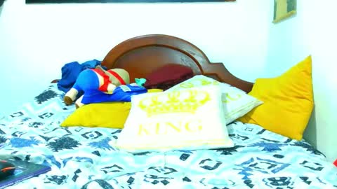 Snapshot of ryan_maxy chatting on October 18, 12:06 pm ryan online show from October 18, 12:06 pm