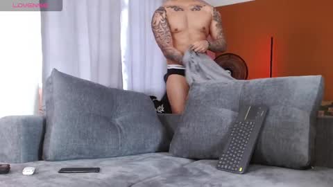 RYAN online show from October 8, 2:47 pm