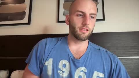 Ryan  Chad online show from November 7, 1:22 pm