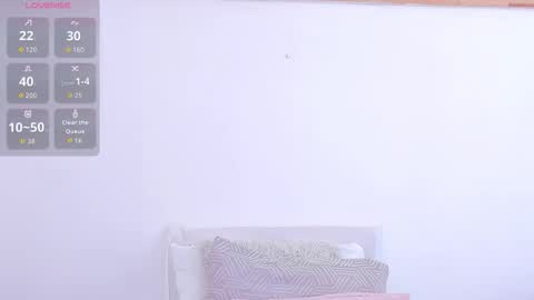 Snapshot of ryanfuller_ chatting on December 3, 7:01 pm Ryan online show from December 3, 7:01 pm