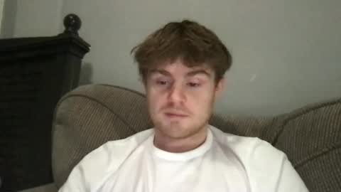 ryanhung_57 online show from December 15, 7:51 pm