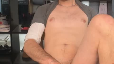 Ryan Jizz online show from November 4, 5:23 pm