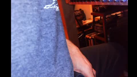 rynoxox online show from December 7, 8:44 am