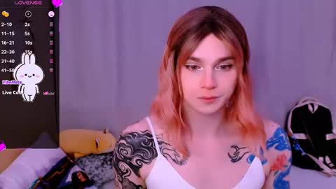  Alice  online show from April 22, 5:14 pm