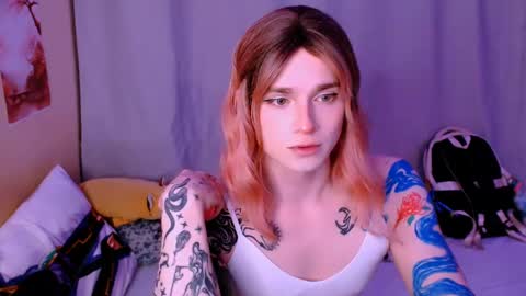  Alice  online show from April 23, 3:47 pm