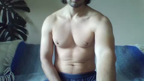 Snapshot of s43_ chatting on October 8, 10:24 am s43_ online show from October 8, 10:24 am