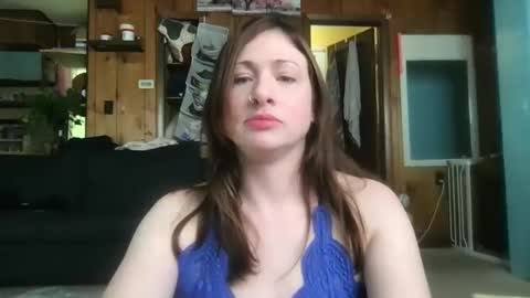 s496925 online show from September 22, 5:37 pm