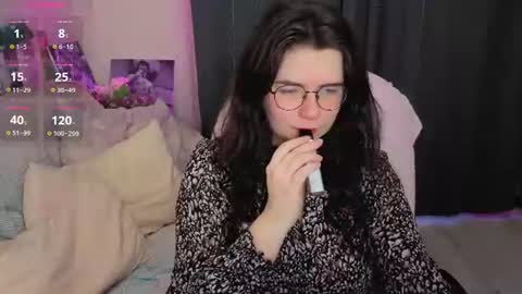 Kate online show from August 2, 6:06 pm
