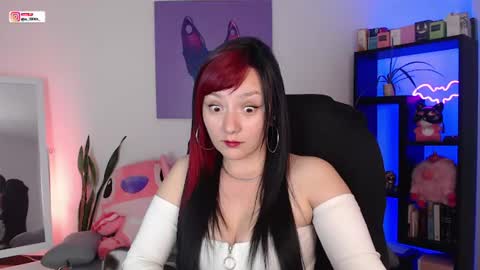 Snapshot of s_lilith chatting on July 8, 12:04 am Lilith independent model online show from July 8, 12:04 am