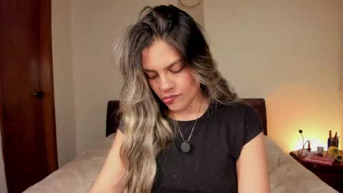 Leslie Beltrn online show from May 3, 3:45 am