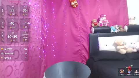 Snapshot of saalomee_1 chatting on October 3, 12:29 am saalomee 1 online show from October 3, 12:29 am