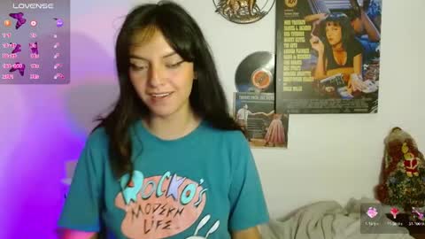 Snapshot of saam_collins69 chatting on December 4, 12:19 am Val online show from December 4, 12:19 am