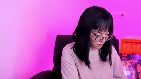 Val online show from December 18, 5:13 am