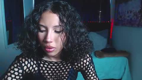 Snapshot of sabaha_ chatting on December 18, 9:08 pm S A B A H A online show from December 18, 9:08 pm