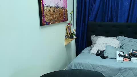 Snapshot of sabaha_ chatting on January 23, 7:43 am S A B A H A online show from January 23, 7:43 am