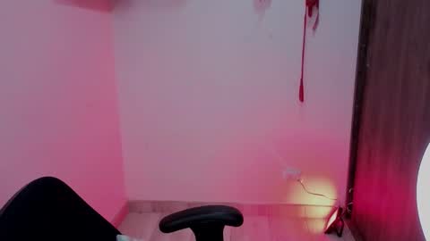 Snapshot of sabaha_ chatting on December 2, 12:27 am S A B A H A online show from December 2, 12:27 am