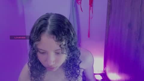 Snapshot of sabaha_ chatting on December 14, 2:06 am S A B A H A online show from December 14, 2:06 am