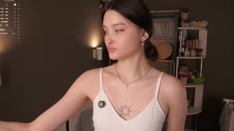 sabinapulk online show from May 11, 12:33 pm