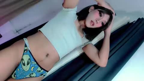 cathllea online show from October 28, 5:59 pm