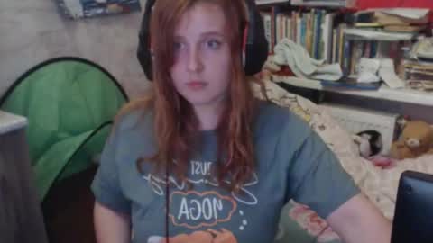 Snapshot of sabochka888 chatting on May 29, 2:48 pm sabochka888 online show from May 29, 2:48 pm