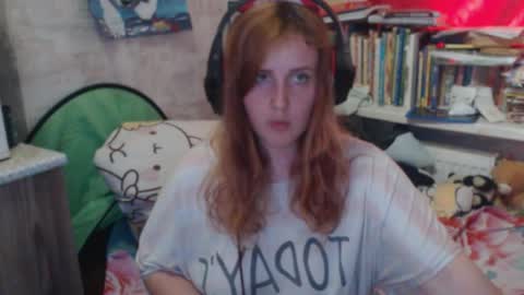 Snapshot of sabochka888 chatting on June 3, 2:44 pm sabochka888 online show from June 3, 2:44 pm