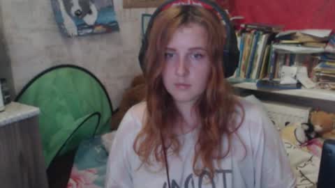 Snapshot of sabochka888 chatting on June 7, 6:50 am sabochka888 online show from June 7, 6:50 am