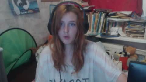 Snapshot of sabochka888 chatting on June 8, 5:41 am sabochka888 online show from June 8, 5:41 am