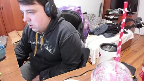 1141323  my Lord Mister Max   moms treasure online show from January 8, 5:59 am