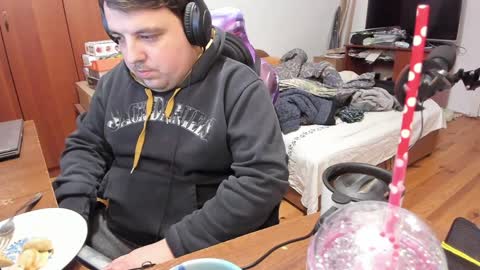 1141323  my Lord Mister Max   moms treasure online show from January 11, 5:10 am