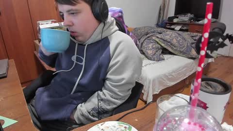 1141323  my Lord Mister Max   moms treasure online show from January 17, 1:13 pm