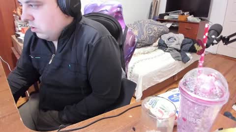 1141323  my Lord Mister Max   moms treasure online show from January 25, 6:01 am