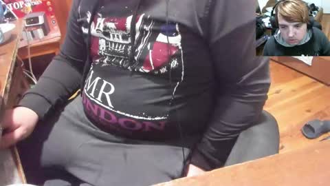 1141323  my Lord Mister Max   moms treasure online show from October 17, 8:33 pm