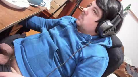 1141323  my Lord Mister Max   moms treasure online show from April 20, 7:48 pm