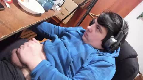 1141323  my Lord Mister Max   moms treasure online show from April 22, 2:36 am