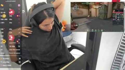 Snapshot of sabrina_chester_02 chatting on April 29, 6:25 pm Angie online show from April 29, 6:25 pm