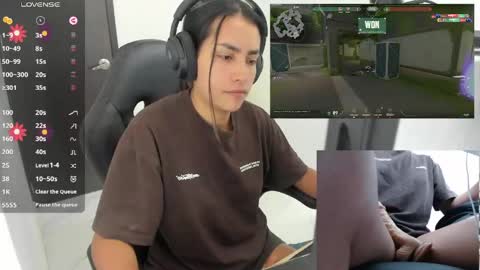 Snapshot of sabrina_chester_02 chatting on May 15, 5:31 pm Angie online show from May 15, 5:31 pm