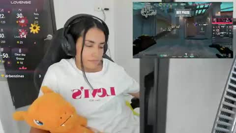 Snapshot of sabrina_chester_02 chatting on June 16, 9:17 pm Angie online show from June 16, 9:17 pm