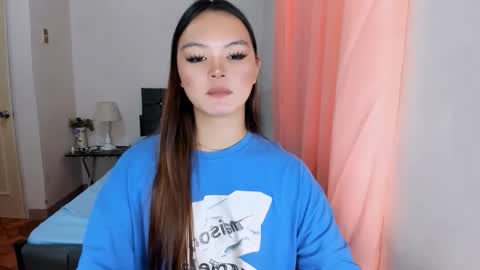 sabrina_hilson online show from November 17, 3:34 am